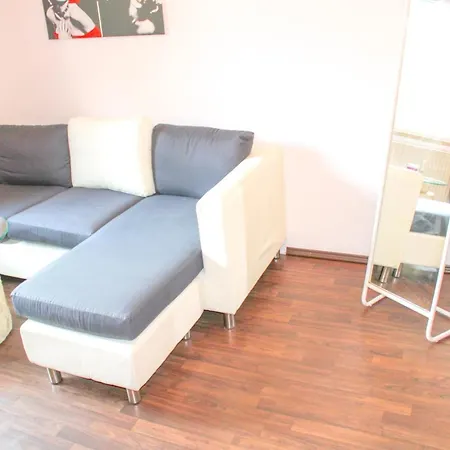 Grosses Mitten In Der Stadt Homestay szállás Augsburg